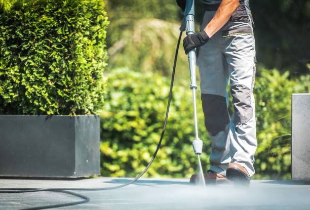 Best Factory Floor Cleaning  in Mayflower Village, CA