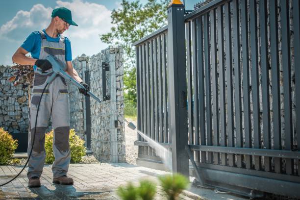 Professional Pressure Washing Services in Mayflower Village, CA