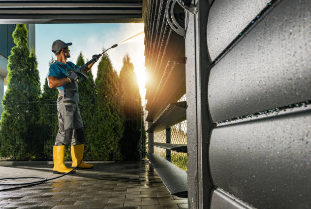 Best Parking Lot and Garage Cleaning  in Mayflower Village, CA